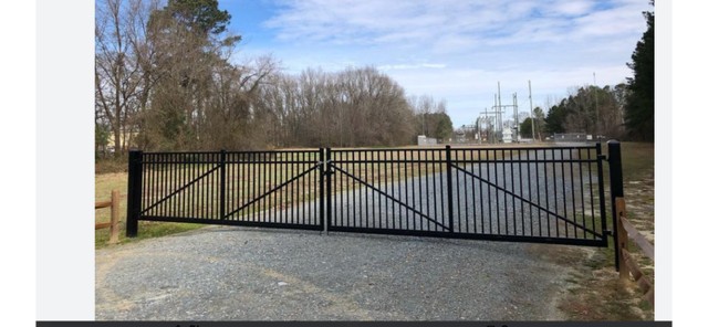 Gates 002