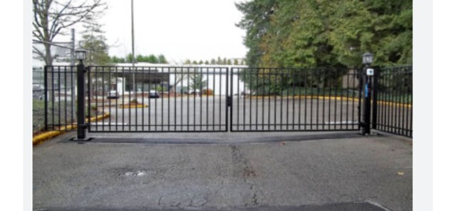 Gates 003
