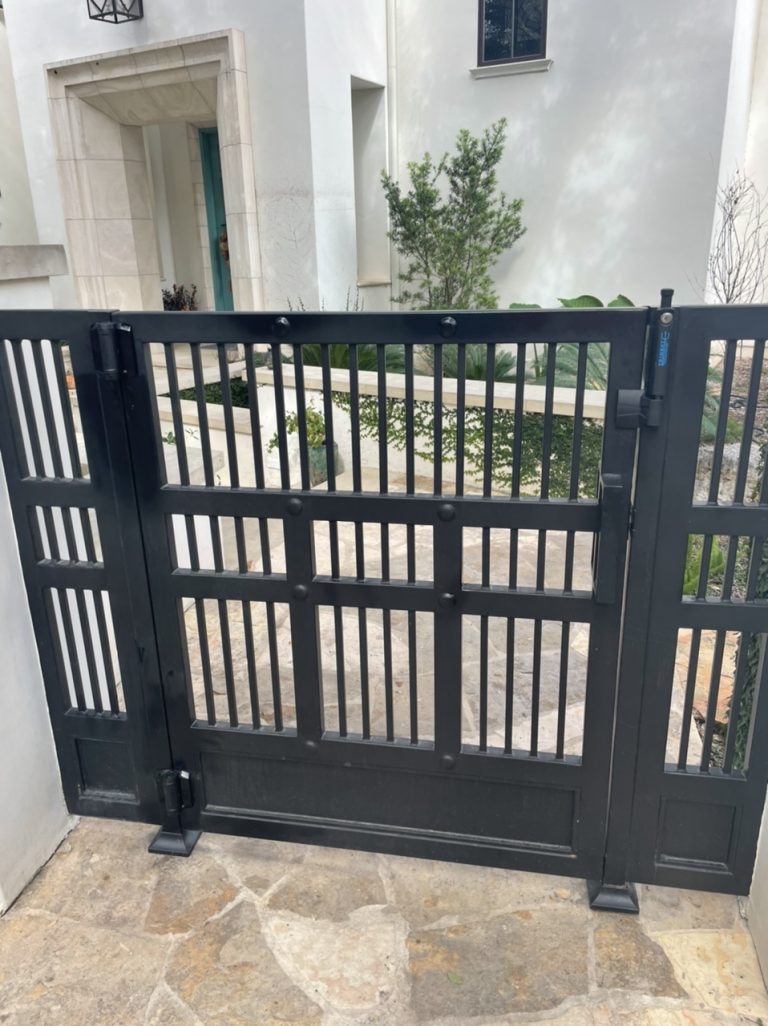 Gates 013