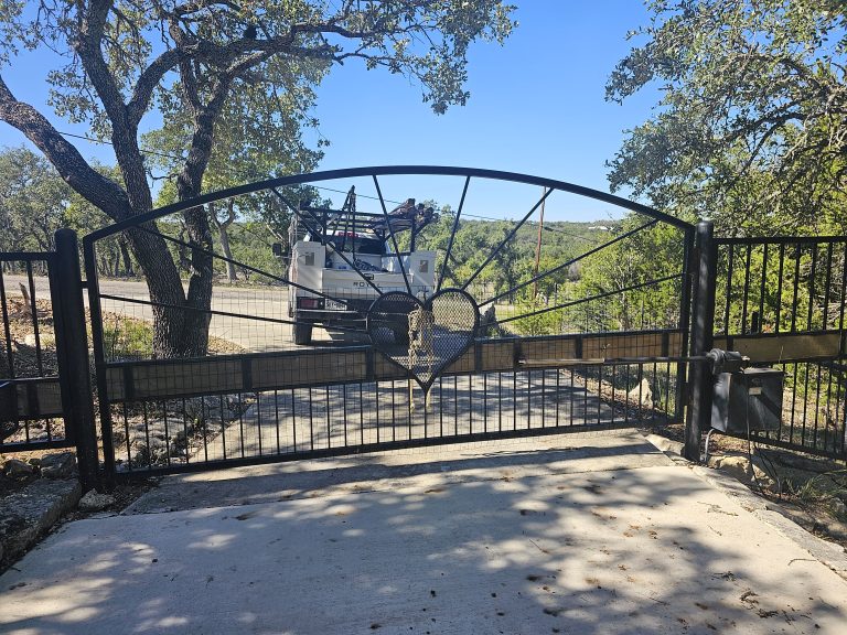 Gates 017