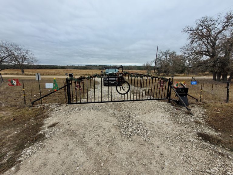 Gates 025