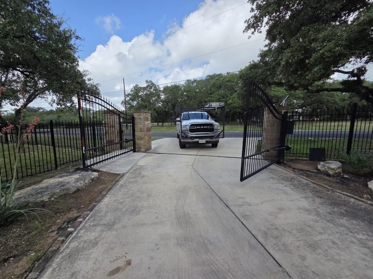 Gates 027