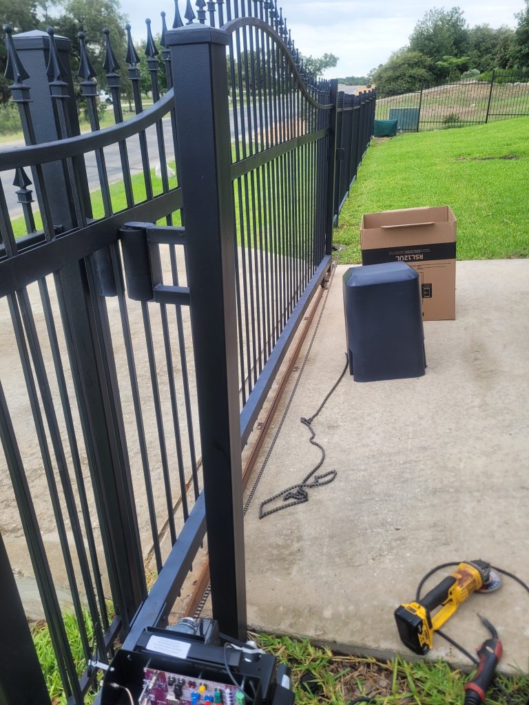 Gates 038