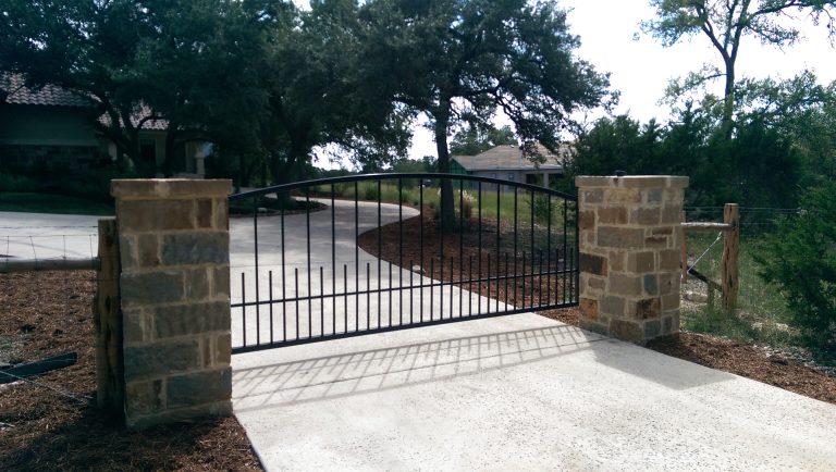 Gates 042