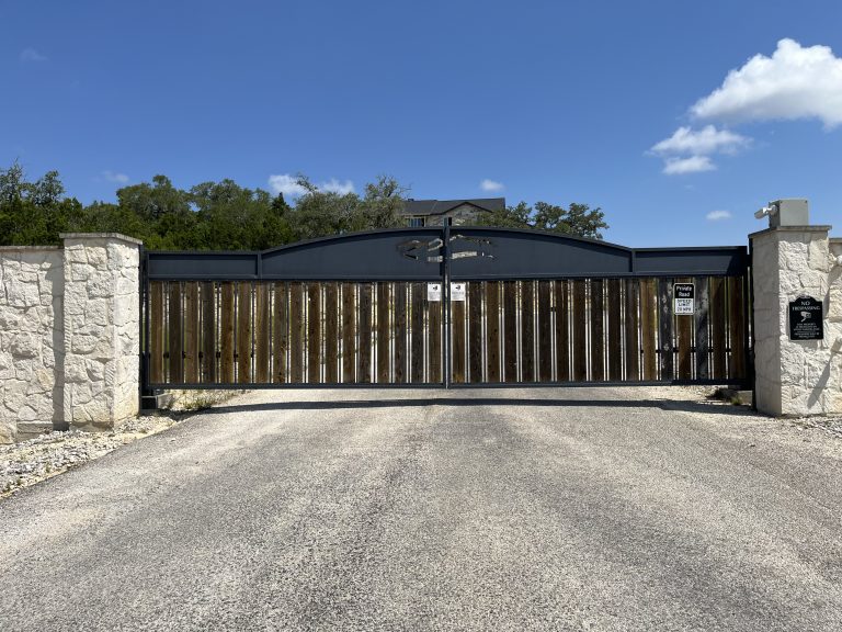 Gates 048