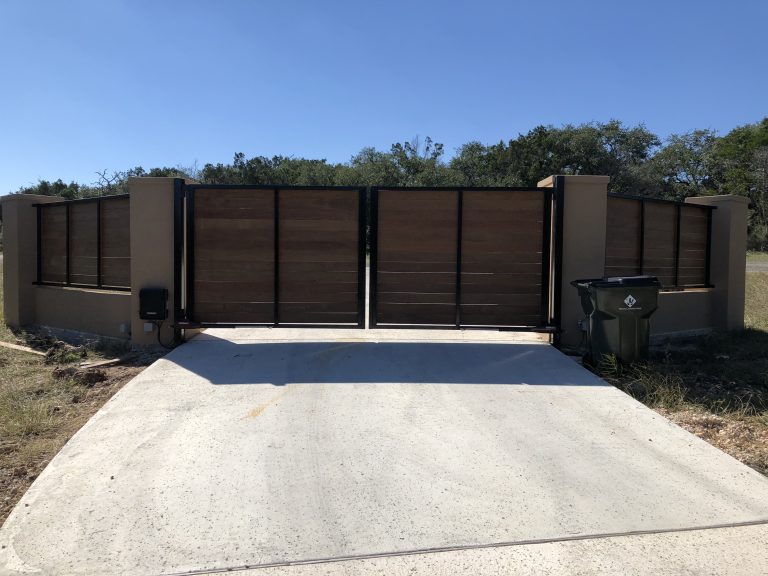 Gates 054