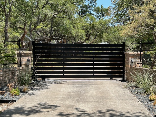 Gates 078