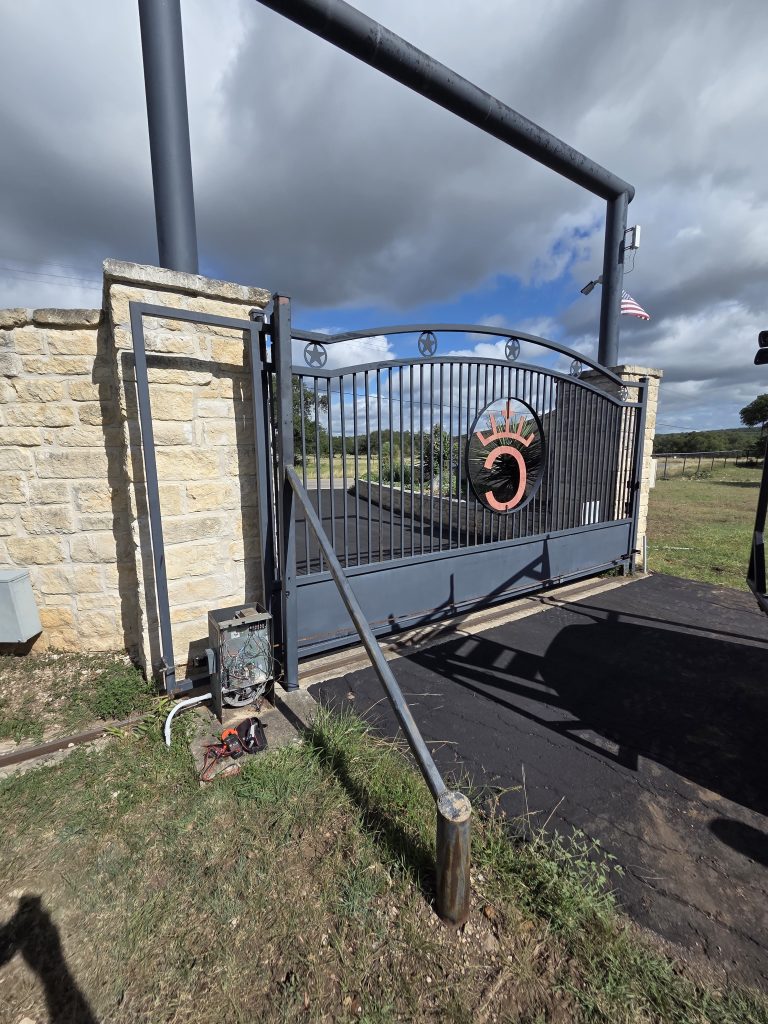 Gates 086