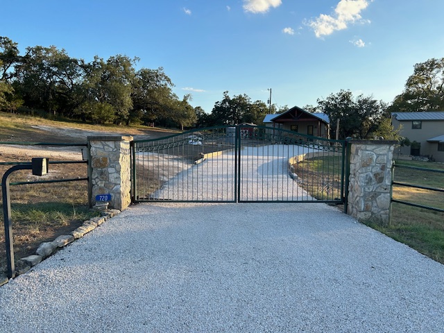 Gates 089